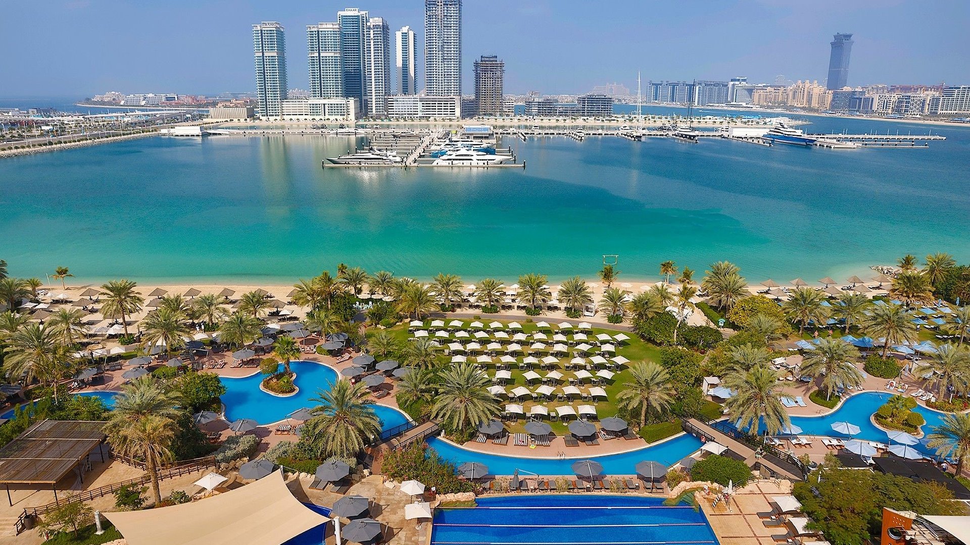 Destination Mina Seyahi Dubai Marina Beach Resort Complex